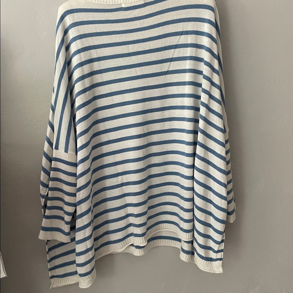 Mer Sea One Size Sweater - Picture 4 of 5